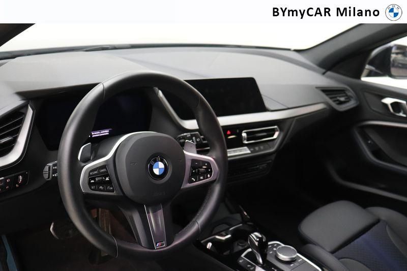 BMW Serie 1 118d Msport auto https://cdn.bymycar.eu/it-bo/assets/images/vehicles/vo/4868/BMW-SERIE-1-F40-jpg-11.jpg
