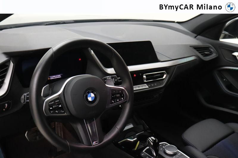 BMW Serie 1 118d Msport auto https://cdn.bymycar.eu/it-bo/assets/images/vehicles/vo/4869/BMW-SERIE-1-F40-jpg-11.jpg