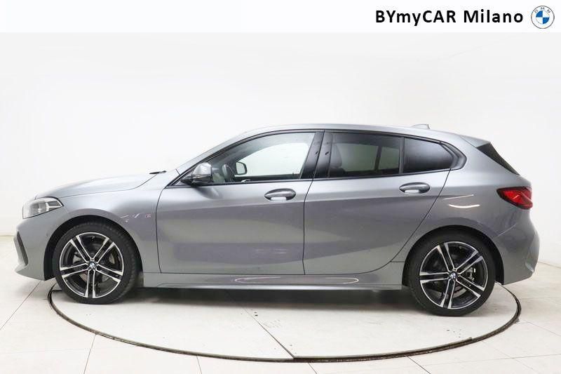 BMW Serie 1 118d Msport auto https://cdn.bymycar.eu/it-bo/assets/images/vehicles/vo/4869/BMW-SERIE-1-F40-jpg-2.jpg