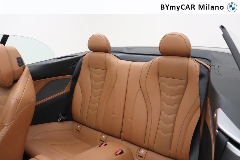 BMW Serie 8 840d Coupe xdrive Individual Composition MSport auto https://cdn.bymycar.eu/it-bo/assets/images/vehicles/vo/4874/BMW-SERIE-8-G15-2018-jpg-14.jpg