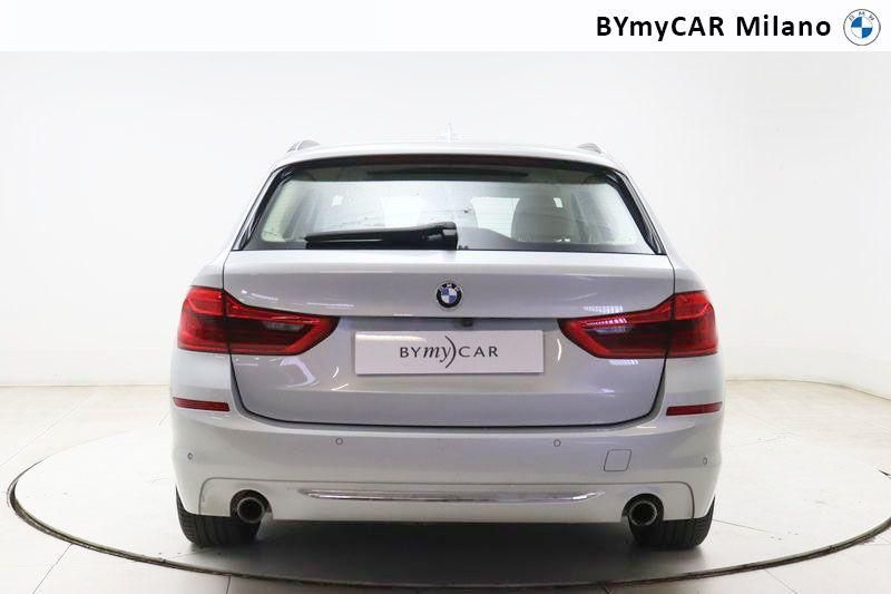 BMW Serie 5 530i Touring xdrive Luxury auto https://cdn.bymycar.eu/it-bo/assets/images/vehicles/vo/4878/BMW-SERIE-5-G31-2017-TOURING-jpg-4.jpg
