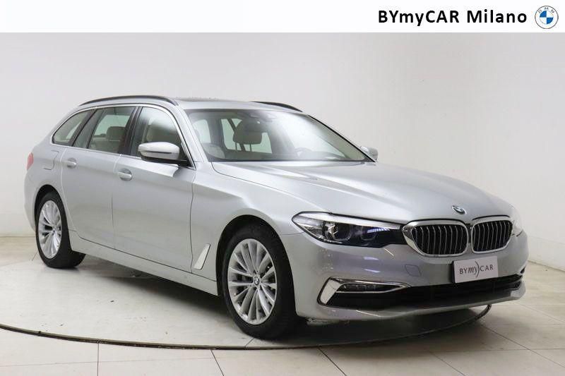 BMW Serie 5 530i Touring xdrive Luxury auto https://cdn.bymycar.eu/it-bo/assets/images/vehicles/vo/4878/BMW-SERIE-5-G31-2017-TOURING-jpg-6.jpg