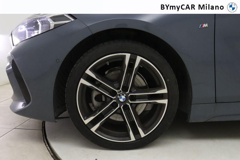 BMW Serie 1 118d Msport auto https://cdn.bymycar.eu/it-bo/assets/images/vehicles/vo/4884/BMW-SERIE-1-F40-jpg-9.jpg
