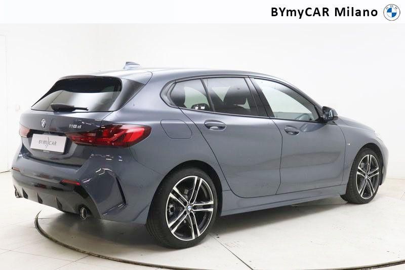 BMW Serie 1 118d Msport auto https://cdn.bymycar.eu/it-bo/assets/images/vehicles/vo/4886/BMW-SERIE-1-F40-jpg-7.jpg