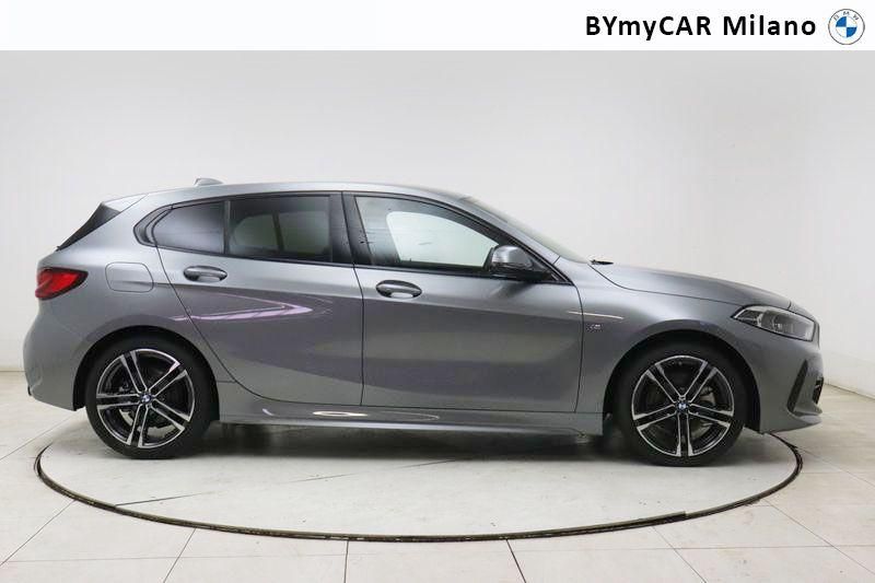 BMW Serie 1 118d Msport auto https://cdn.bymycar.eu/it-bo/assets/images/vehicles/vo/4889/BMW-SERIE-1-F40-jpg-6.jpg