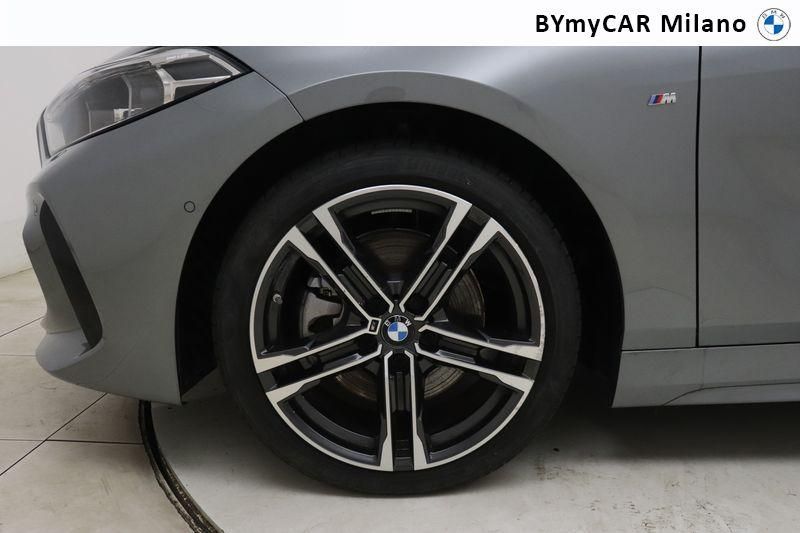 BMW Serie 1 118d Msport auto https://cdn.bymycar.eu/it-bo/assets/images/vehicles/vo/4889/BMW-SERIE-1-F40-jpg-9.jpg