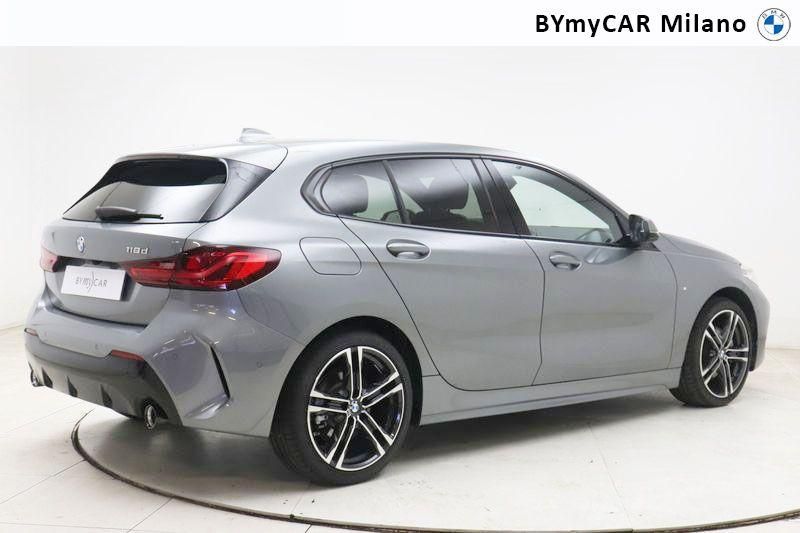 BMW Serie 1 118d Msport auto https://cdn.bymycar.eu/it-bo/assets/images/vehicles/vo/4896/BMW-SERIE-1-F40-jpg-13.jpg