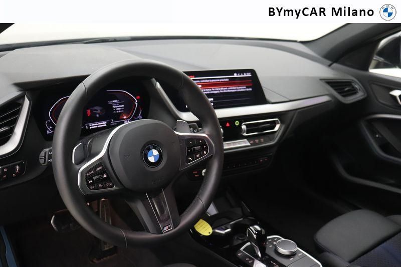 BMW Serie 1 118d Msport auto https://cdn.bymycar.eu/it-bo/assets/images/vehicles/vo/4896/BMW-SERIE-1-F40-jpg-3.jpg