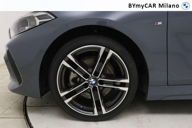 BMW Serie 1 118d Msport auto https://cdn.bymycar.eu/it-bo/assets/images/vehicles/vo/4897/BMW-SERIE-1-F40-jpg-9.jpg