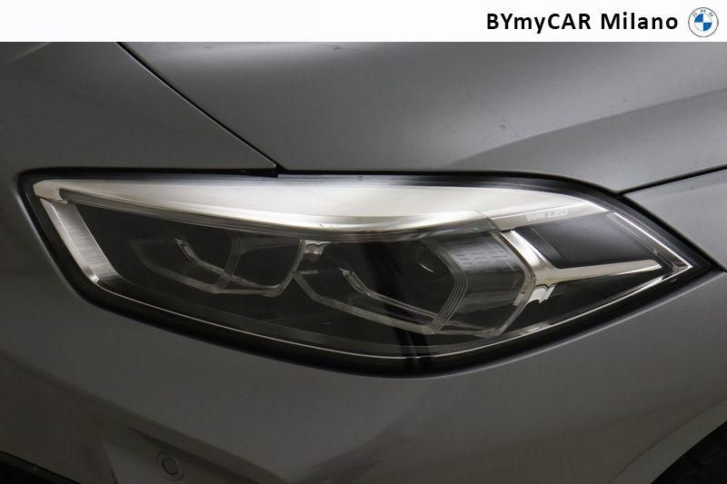 BMW Serie 1 M 135i xdrive auto https://cdn.bymycar.eu/it-bo/assets/images/vehicles/vo/4898/BMW-SERIE-1-F40-jpg-10.jpg