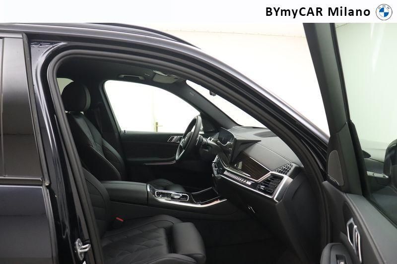 BMW X5 X5 xdrive30d MSport Pro auto https://cdn.bymycar.eu/it-bo/assets/images/vehicles/vo/4903/BMW-X5-G05-LCI-2023-jpg-8.jpg