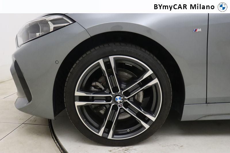 BMW Serie 1 118d Msport auto https://cdn.bymycar.eu/it-bo/assets/images/vehicles/vo/4905/BMW-SERIE-1-F40-jpg-9.jpg