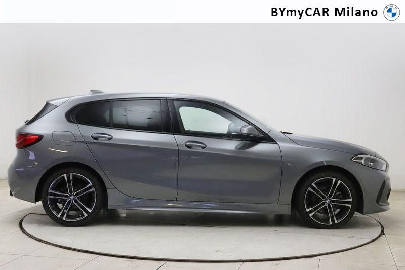 BMW Serie 1 118d Msport auto https://cdn.bymycar.eu/it-bo/assets/images/vehicles/vo/4928/BMW-SERIE-1-F40-jpg-6.jpg
