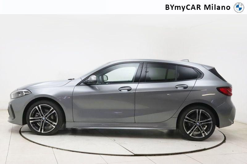 BMW Serie 1 118d Msport auto https://cdn.bymycar.eu/it-bo/assets/images/vehicles/vo/4929/BMW-SERIE-1-F40-jpg-2.jpg