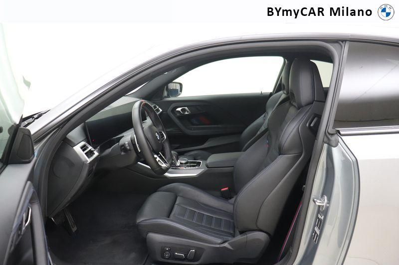 BMW Serie 2 M2 Coupe 3.0 480cv auto https://cdn.bymycar.eu/it-bo/assets/images/vehicles/vo/4953/BMW-M2-G87-LCI-2024-COUPE-jpg-10.jpg