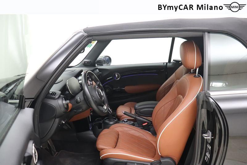 Mini Mini Mini Cabrio 2.0 Cooper S JCW auto https://cdn.bymycar.eu/it-bo/assets/images/vehicles/vo/4954/MINI-MINI-IV-CABRIO-F57-2021-jpg-11.jpg