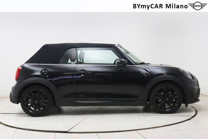 Mini Mini Mini Cabrio 2.0 Cooper S JCW auto https://cdn.bymycar.eu/it-bo/assets/images/vehicles/vo/4954/MINI-MINI-IV-CABRIO-F57-2021-jpg-6.jpg