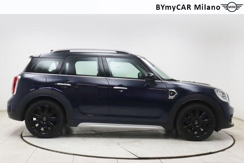 Mini Countryman Mini Countryman 2.0 Cooper SD Hype auto https://cdn.bymycar.eu/it-bo/assets/images/vehicles/vo/4955/MINI-MINI-COUNTRYMAN-F60-2017-jpg-6.jpg