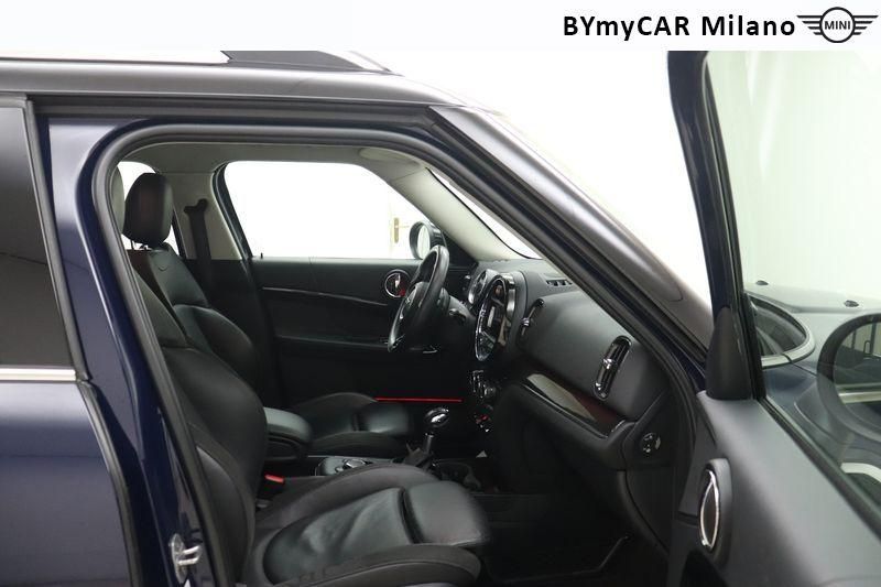 Mini Countryman Mini Countryman 2.0 Cooper SD Hype auto https://cdn.bymycar.eu/it-bo/assets/images/vehicles/vo/4955/MINI-MINI-COUNTRYMAN-F60-2017-jpg-8.jpg