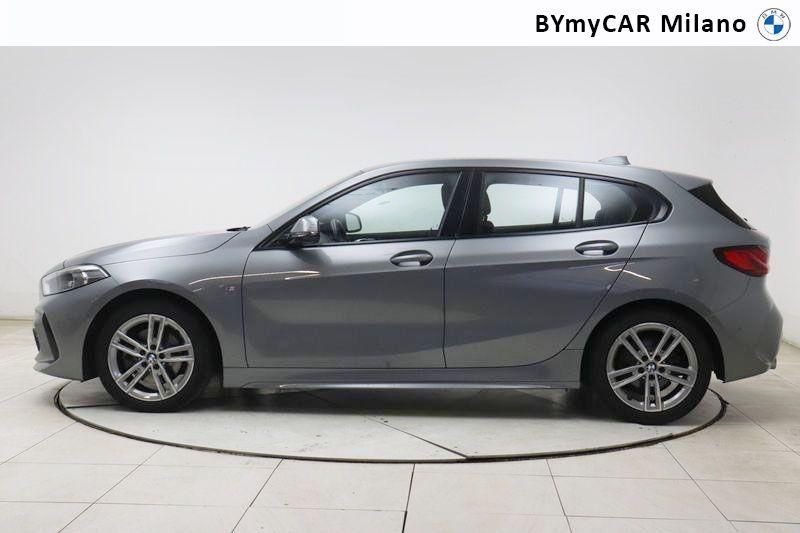 BMW Serie 1 116d Msport auto https://cdn.bymycar.eu/it-bo/assets/images/vehicles/vo/4956/BMW-SERIE-1-F40-jpg-2.jpg