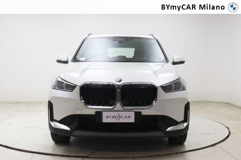 BMW X1 X1 sdrive18i X-Line Edition Essence auto https://cdn.bymycar.eu/it-bo/assets/images/vehicles/vo/4957/BMW-X1-U11-jpg-4.jpg