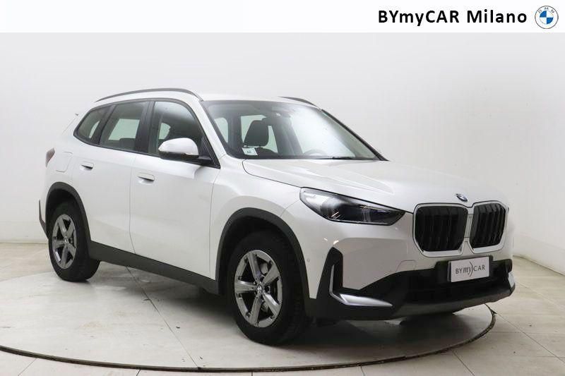 BMW X1 X1 sdrive18i X-Line Edition Essence auto https://cdn.bymycar.eu/it-bo/assets/images/vehicles/vo/4957/BMW-X1-U11-jpg-5.jpg