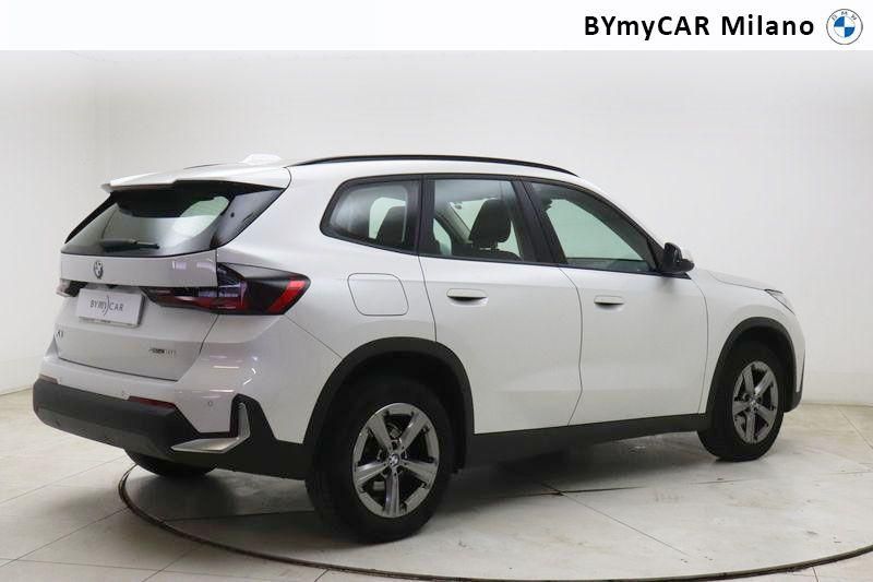 BMW X1 X1 sdrive18i X-Line Edition Essence auto https://cdn.bymycar.eu/it-bo/assets/images/vehicles/vo/4957/BMW-X1-U11-jpg-7.jpg