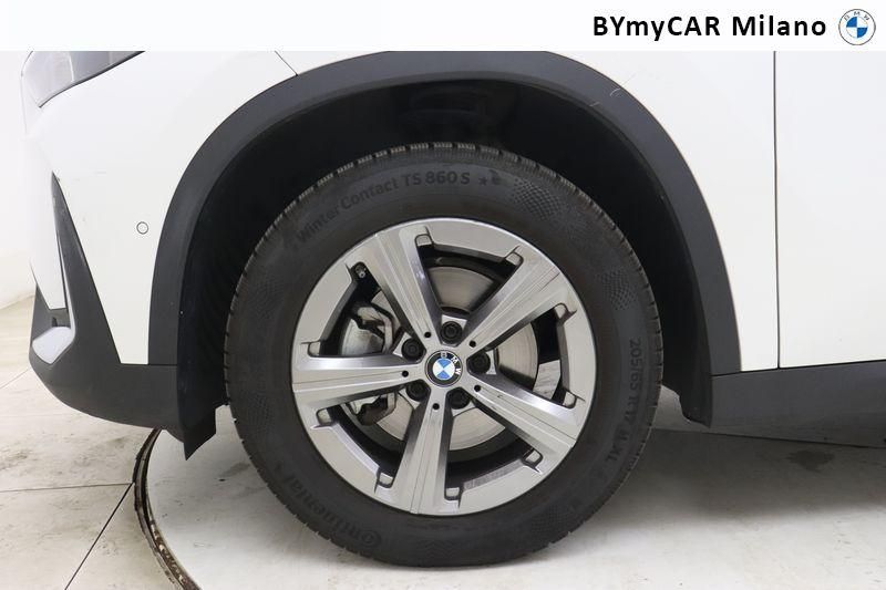 BMW X1 X1 sdrive18i X-Line Edition Essence auto https://cdn.bymycar.eu/it-bo/assets/images/vehicles/vo/4957/BMW-X1-U11-jpg-9.jpg