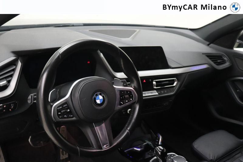 BMW Serie 1 120d xdrive Msport auto https://cdn.bymycar.eu/it-bo/assets/images/vehicles/vo/4959/BMW-SERIE-1-F40-jpg-10.jpg