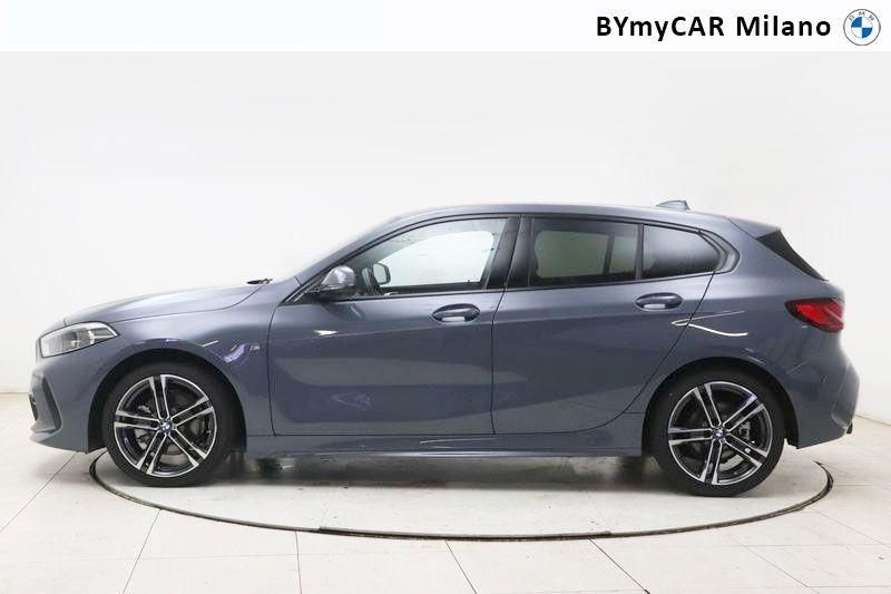 BMW Serie 1 118d Msport auto https://cdn.bymycar.eu/it-bo/assets/images/vehicles/vo/4962/BMW-SERIE-1-F40-jpg-2.jpg