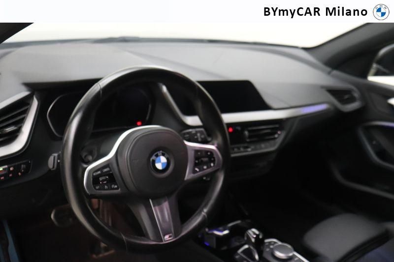 BMW Serie 1 116d Msport auto https://cdn.bymycar.eu/it-bo/assets/images/vehicles/vo/4967/BMW-SERIE-1-F40-jpg-10.jpg