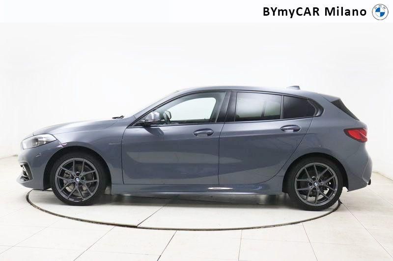 BMW Serie 1 116d Msport auto https://cdn.bymycar.eu/it-bo/assets/images/vehicles/vo/4967/BMW-SERIE-1-F40-jpg-2.jpg