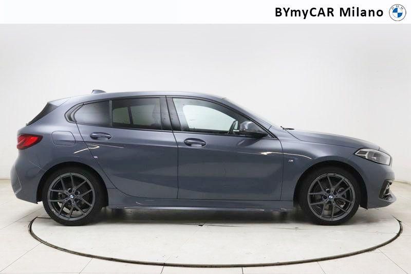 BMW Serie 1 116d Msport auto https://cdn.bymycar.eu/it-bo/assets/images/vehicles/vo/4967/BMW-SERIE-1-F40-jpg-6.jpg