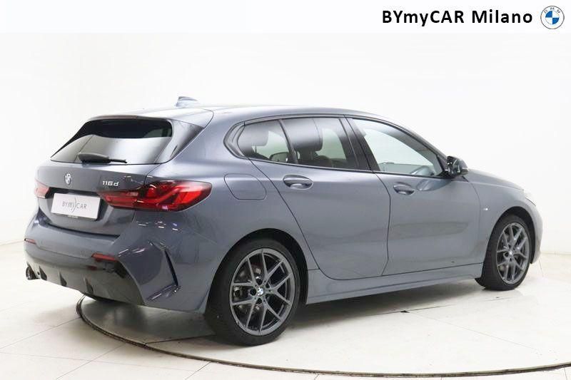 BMW Serie 1 116d Msport auto https://cdn.bymycar.eu/it-bo/assets/images/vehicles/vo/4967/BMW-SERIE-1-F40-jpg-7.jpg