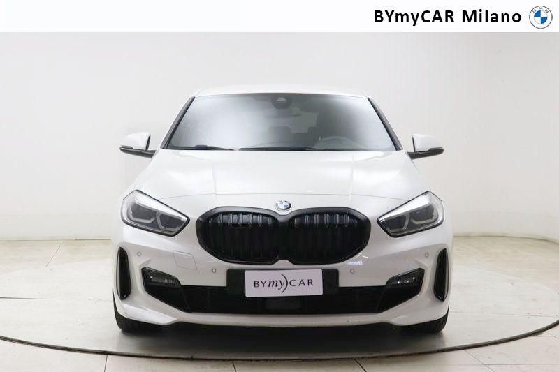 BMW Serie 1 118i Msport 136cv auto https://cdn.bymycar.eu/it-bo/assets/images/vehicles/vo/4969/BMW-SERIE-1-F40-jpg-5.jpg