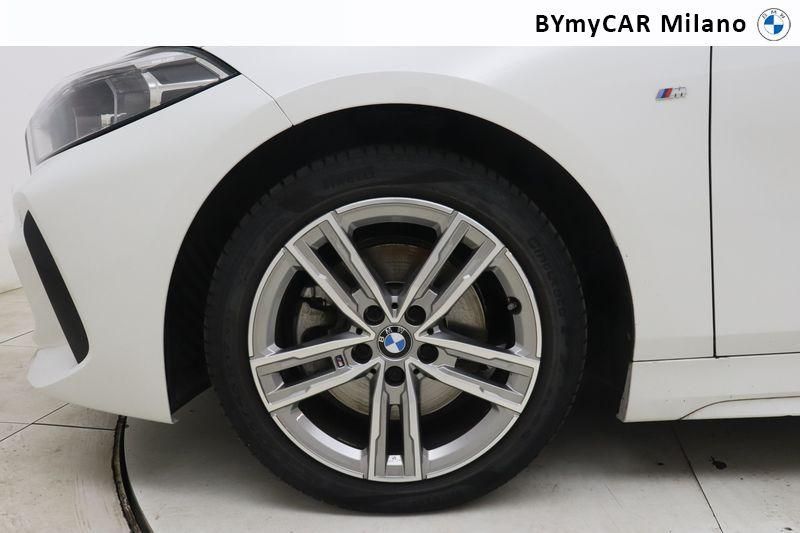 BMW Serie 1 118i Msport 136cv auto https://cdn.bymycar.eu/it-bo/assets/images/vehicles/vo/4969/BMW-SERIE-1-F40-jpg-9.jpg