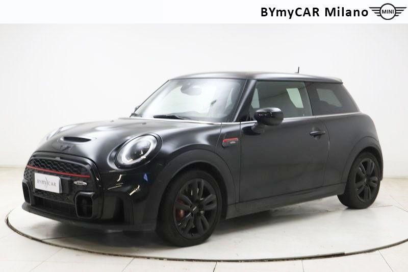 Mini Mini Mini 3p 2.0 JCW JCW auto https://cdn.bymycar.eu/it-bo/assets/images/vehicles/vo/4971/MINI-MINI-IV-F56-2021-3P-jpg-0.jpg