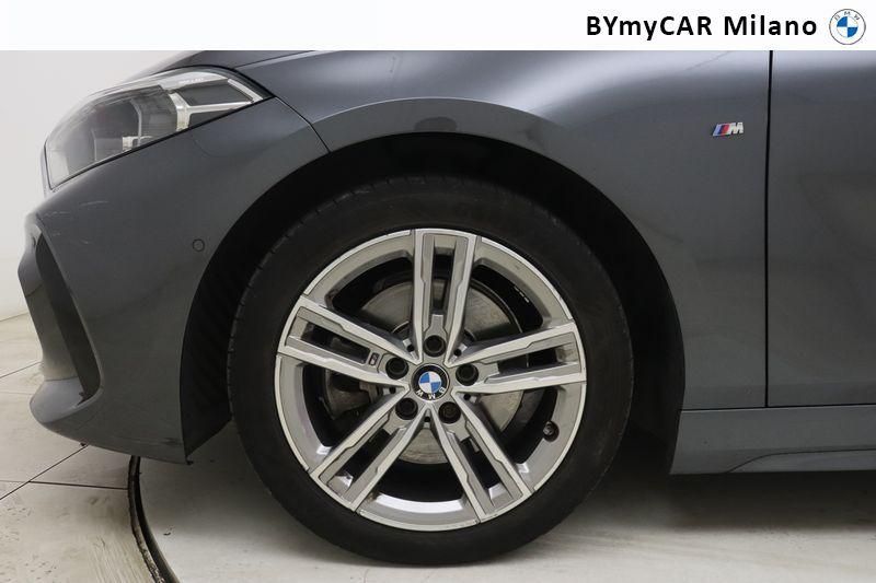 BMW Serie 1 118d Msport auto https://cdn.bymycar.eu/it-bo/assets/images/vehicles/vo/4973/BMW-SERIE-1-F40-jpg-9.jpg