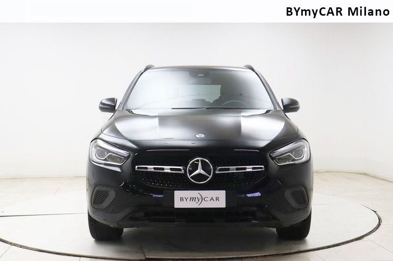 Mercedes GLA GLA 250 e phev (eq-power) Premium auto https://cdn.bymycar.eu/it-bo/assets/images/vehicles/vo/4975/MERCEDES-GLA-H247-2020-jpg-4.jpg