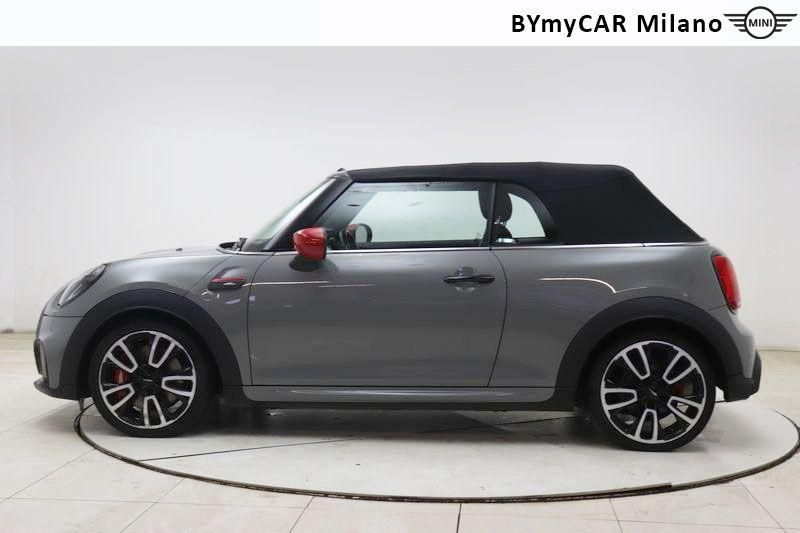 Mini Mini Mini Cabrio 2.0 JCW JCW auto https://cdn.bymycar.eu/it-bo/assets/images/vehicles/vo/4977/MINI-MINI-IV-CABRIO-F57-2021-jpg-2.jpg