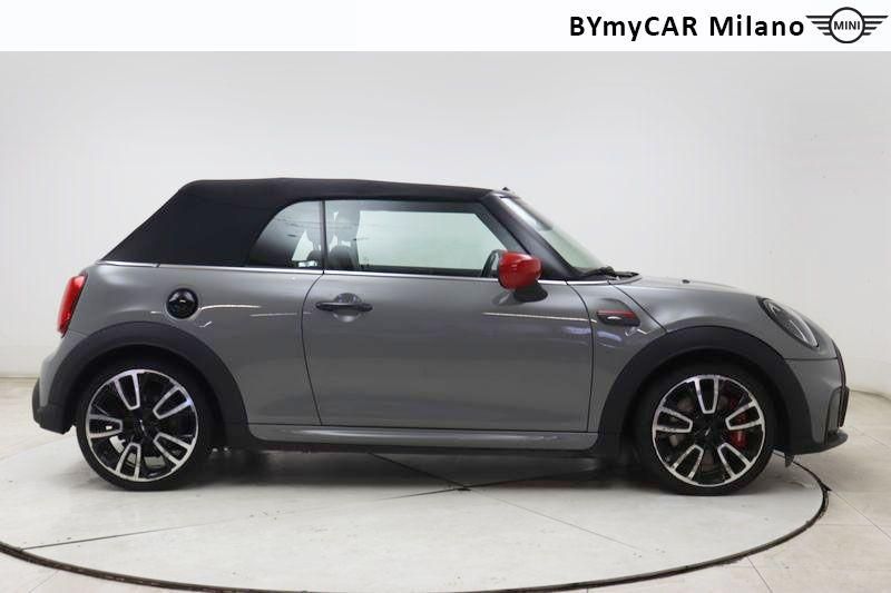 Mini Mini Mini Cabrio 2.0 JCW JCW auto https://cdn.bymycar.eu/it-bo/assets/images/vehicles/vo/4977/MINI-MINI-IV-CABRIO-F57-2021-jpg-6.jpg