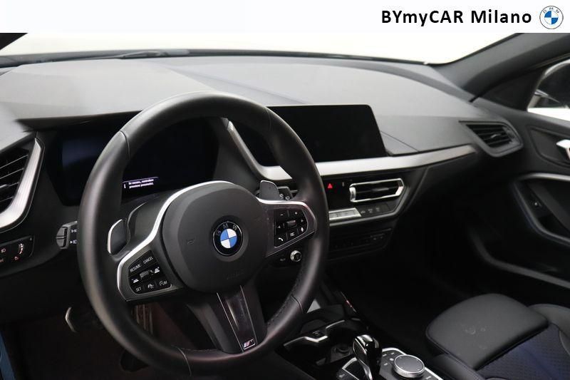 BMW Serie 1 118d Msport auto https://cdn.bymycar.eu/it-bo/assets/images/vehicles/vo/4984/BMW-SERIE-1-F40-jpg-11.jpg