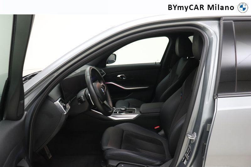 BMW Serie 3 320d mhev 48V MSport auto https://cdn.bymycar.eu/it-bo/assets/images/vehicles/vo/5013/BMW-SERIE-3-G20-2022-BERLINA-jpg-11.jpg