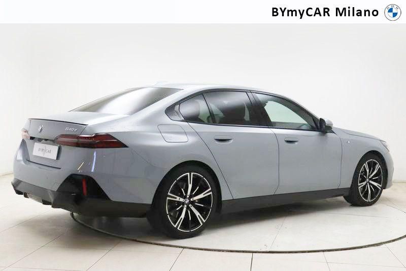 BMW Serie 5 520d 48V sdrive MSport auto https://cdn.bymycar.eu/it-bo/assets/images/vehicles/vo/5014/BMW-SERIE-5-G60-BERLINA-jpg-7.jpg