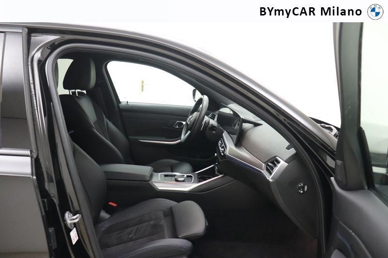 BMW Serie 3 320d mhev 48V MSport auto https://cdn.bymycar.eu/it-bo/assets/images/vehicles/vo/5121/BMW-SERIE-3-G20-2022-BERLINA-jpg-8.jpg