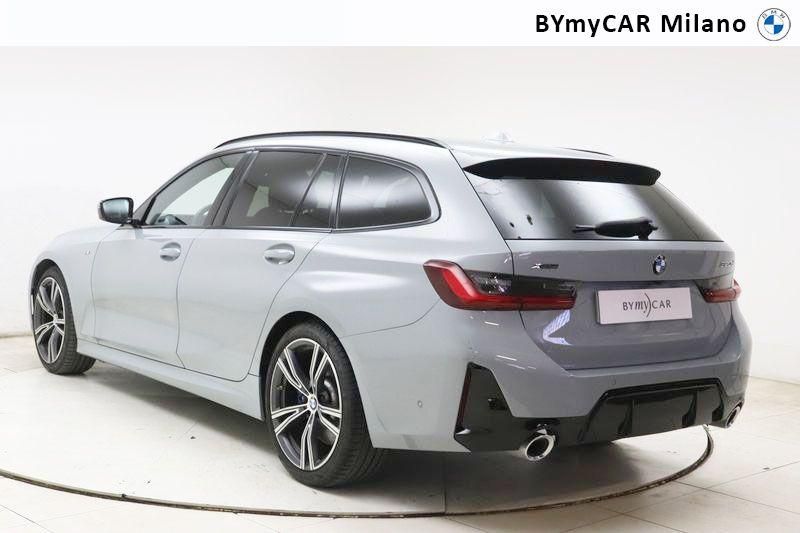 BMW Serie 3 320d Touring mhev 48V xdrive MSport auto https://cdn.bymycar.eu/it-bo/assets/images/vehicles/vo/5131/BMW-SERIE-3-G21-2022-TOURING-jpg-2.jpg