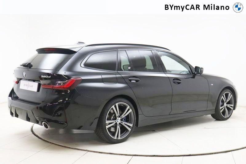 BMW Serie 3 320d Touring mhev 48V xdrive MSport auto https://cdn.bymycar.eu/it-bo/assets/images/vehicles/vo/5137/BMW-SERIE-3-G21-2022-TOURING-jpg-7.jpg