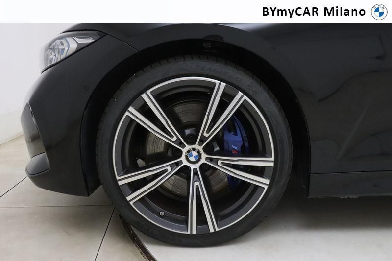 BMW Serie 3 320d Touring mhev 48V xdrive MSport auto https://cdn.bymycar.eu/it-bo/assets/images/vehicles/vo/5137/BMW-SERIE-3-G21-2022-TOURING-jpg-9.jpg