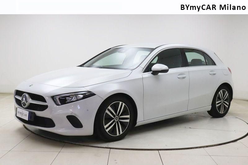 Mercedes Classe A A 200 d Sport auto https://cdn.bymycar.eu/it-bo/assets/images/vehicles/vo/5140/MERCEDES-CLASSE-A-W177-2018-jpg-0.jpg