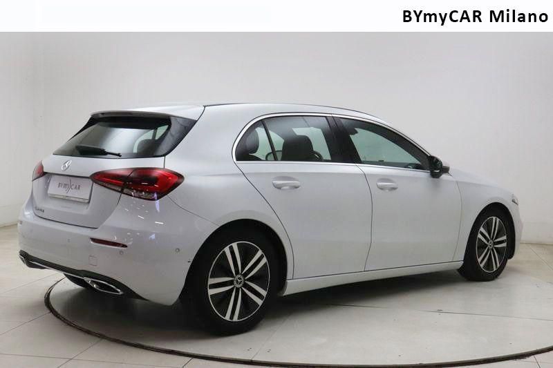 Mercedes Classe A A 200 d Sport auto https://cdn.bymycar.eu/it-bo/assets/images/vehicles/vo/5140/MERCEDES-CLASSE-A-W177-2018-jpg-8.jpg